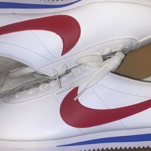 Nike Cortez color white/red/blue size 10 condition new